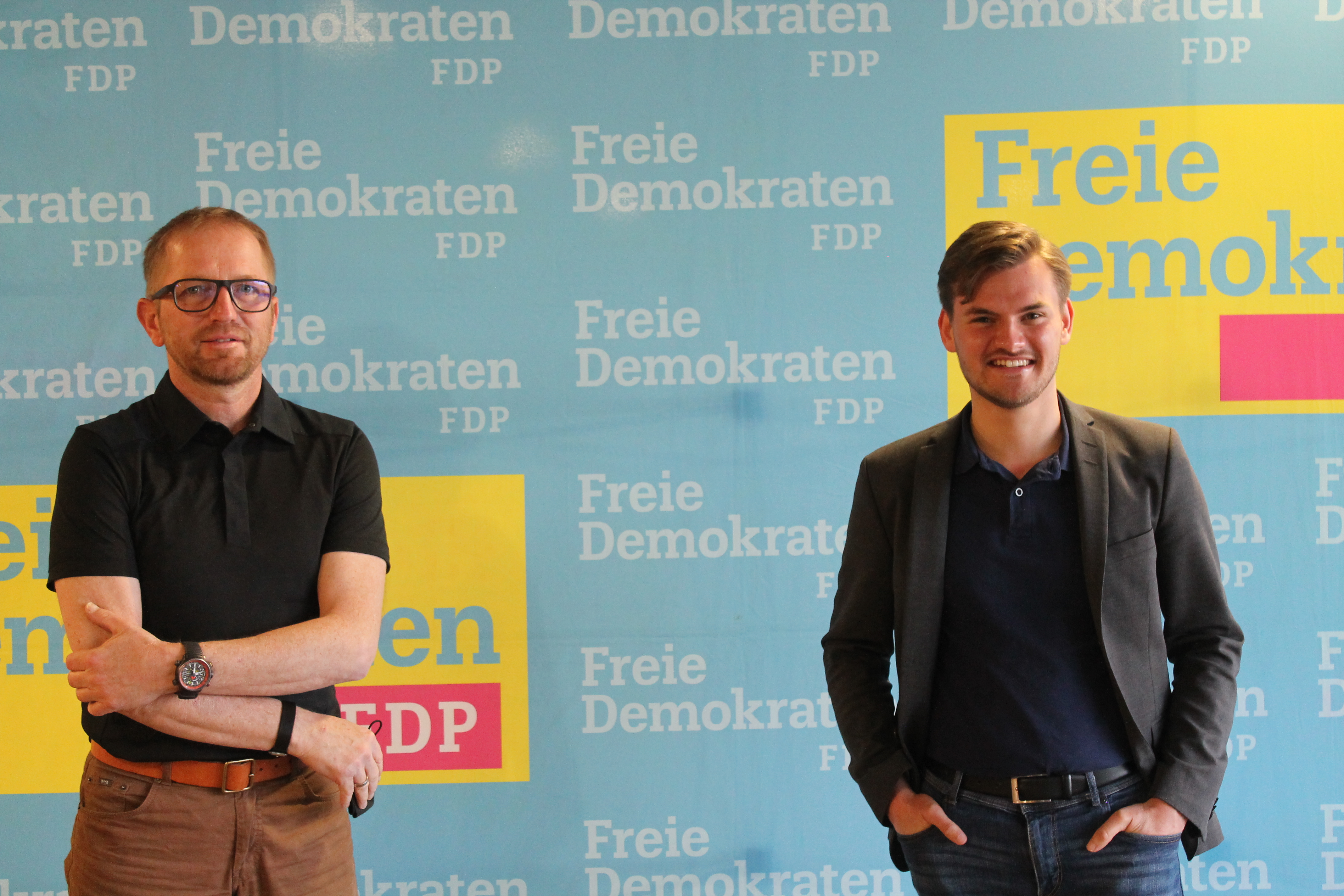 Erik-Andreas Grosser und Vincent Schwarz wollen in den Ortsrat Halchter einziehen.